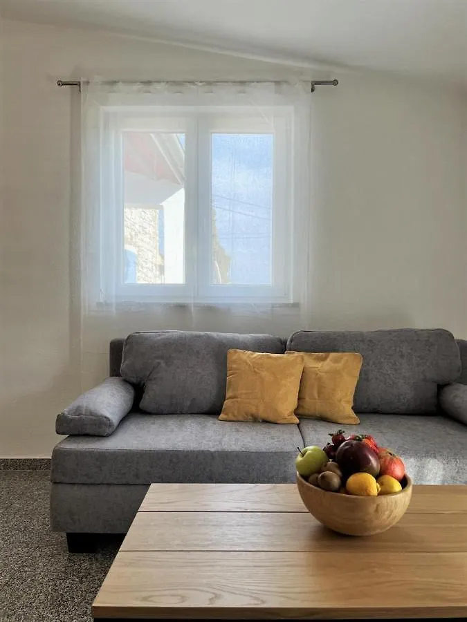 Apartment Lorun 47 Tar-Vabriga